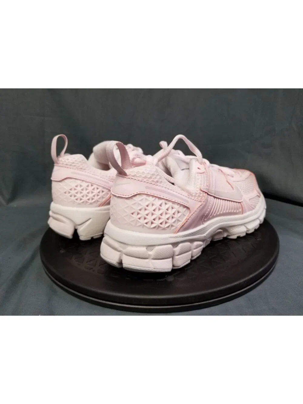 Nike Vomero 5 (GS) Sneakers HF6998 600 Pink Grey Girls Size 5.5 NEW IN BOX!